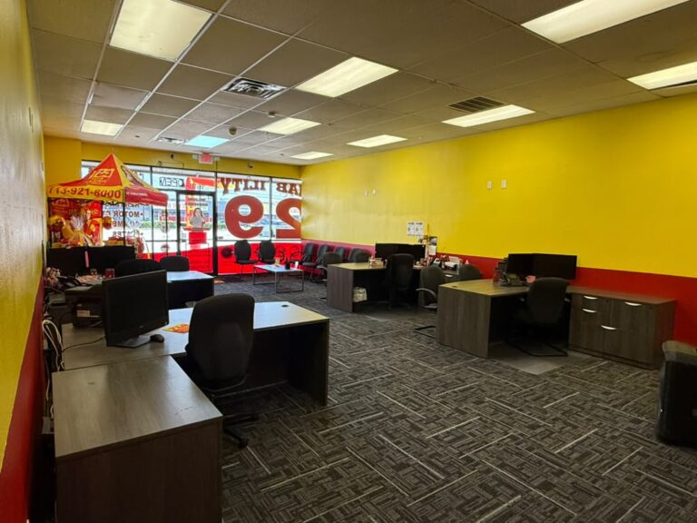 Texas Insurance Agency office #1019 in South Houston - photo 6 of 7