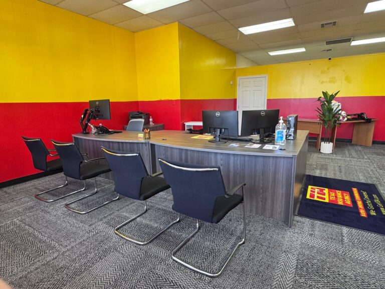 Texas Insurance Agency office #1031 in Houston - photo 6 of 9