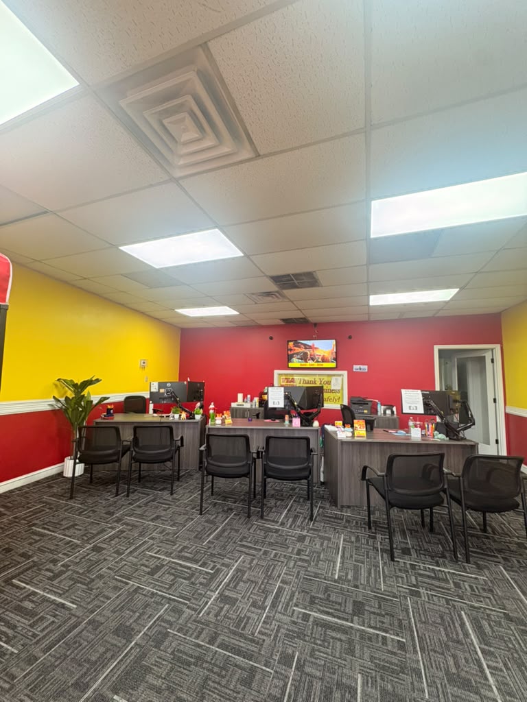 Texas Insurance Agency office #1005 in Houston - photo 4 of 7